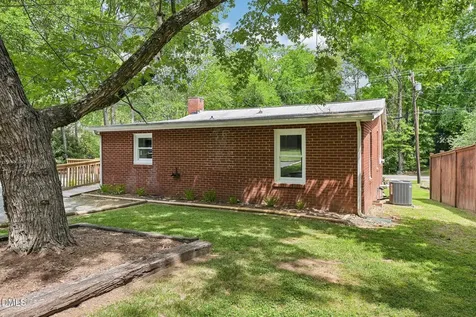 109 Estes Drive Carrboro NC 27510