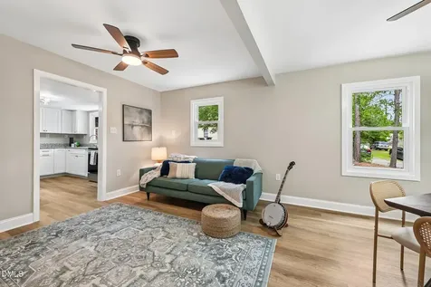 109 Estes Drive Carrboro NC 27510
