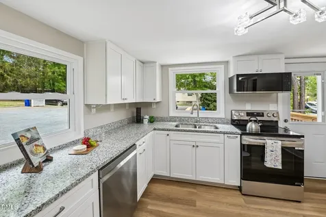 109 Estes Drive Carrboro NC 27510