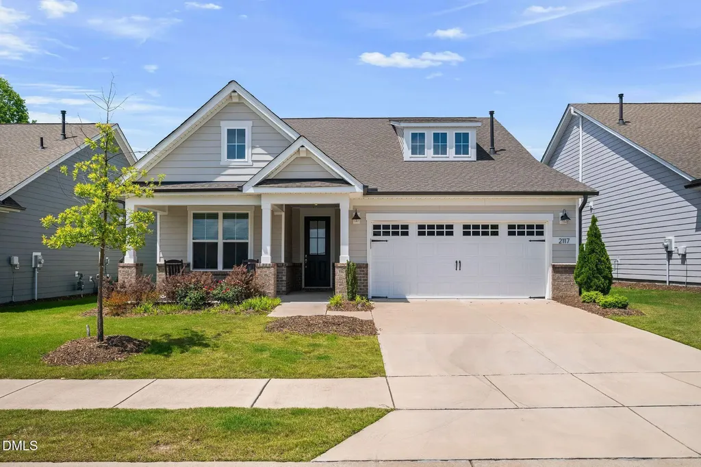 2117 Bigleaf Maple Run Fuquay Varina NC 27526