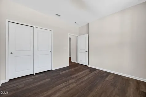 2117 Bigleaf Maple Run Fuquay Varina NC 27526