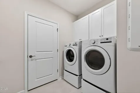 2117 Bigleaf Maple Run Fuquay Varina NC 27526