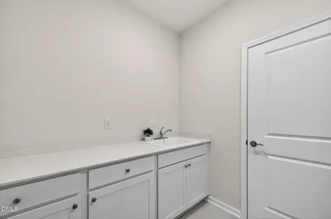 2117 Bigleaf Maple Run Fuquay Varina NC 27526