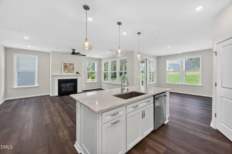 2117 Bigleaf Maple Run Fuquay Varina NC 27526