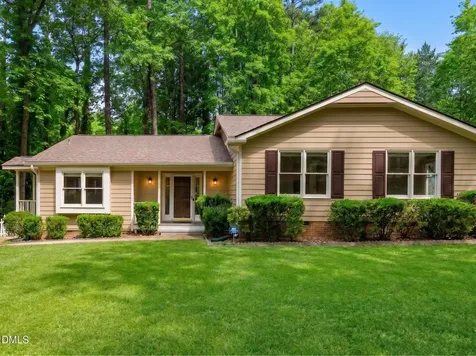 5613 Oldtowne Road Raleigh NC 27612