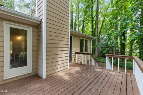 5613 Oldtowne Road Raleigh NC 27612