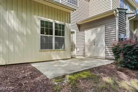 121 Cypress Hill Lane Holly Springs NC 27540