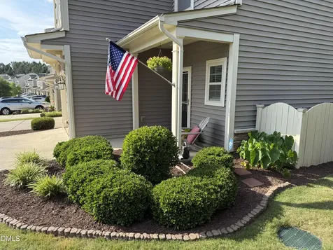 121 Cypress Hill Lane Holly Springs NC 27540