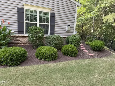 121 Cypress Hill Lane Holly Springs NC 27540