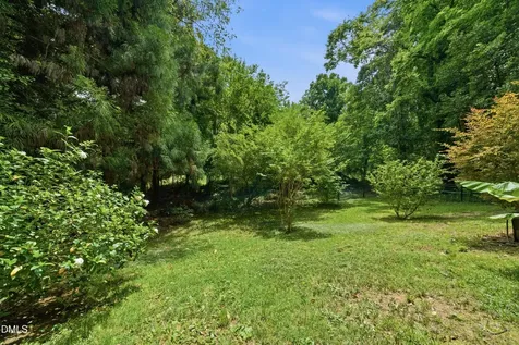 16 Davie Circle Chapel Hill NC 27514