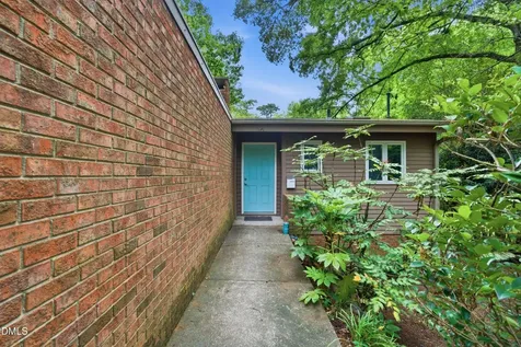 16 Davie Circle Chapel Hill NC 27514