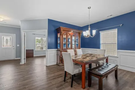 1017 Milkweed Court Zebulon NC 27597
