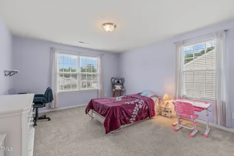 1017 Milkweed Court Zebulon NC 27597