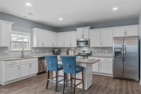 1017 Milkweed Court Zebulon NC 27597