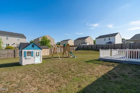 1017 Milkweed Court Zebulon NC 27597
