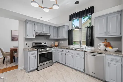111 Carriage Circle Chapel Hill NC 27514