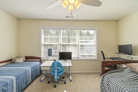 215 Pointe Crest Court Cary NC 27513