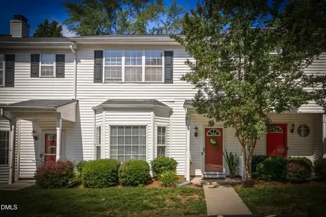 215 Pointe Crest Court Cary NC 27513