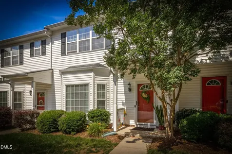 215 Pointe Crest Court Cary NC 27513