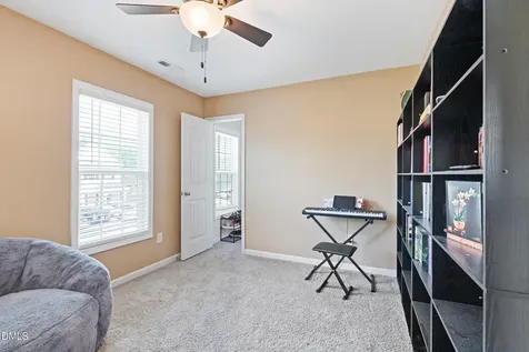 118 Yellow Jacket Ridge Clayton NC 27520
