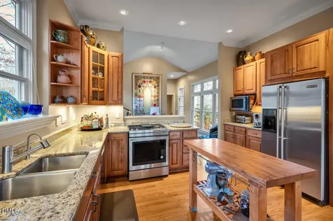27425 Walker Chapel Hill NC 27517