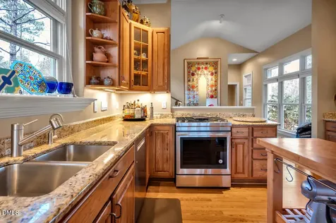 27425 Walker Chapel Hill NC 27517