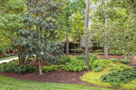 27425 Walker Chapel Hill NC 27517