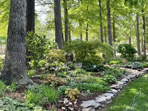 27425 Walker Chapel Hill NC 27517