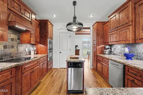 1127 Keen Road Four Oaks NC 27524