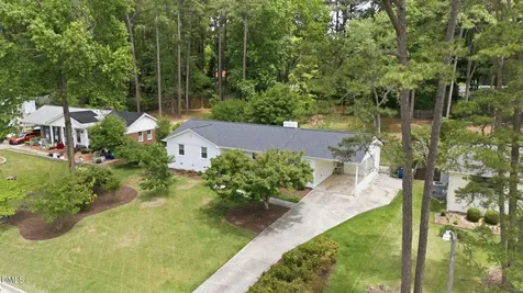 6704 Valley Drive Raleigh NC 27612