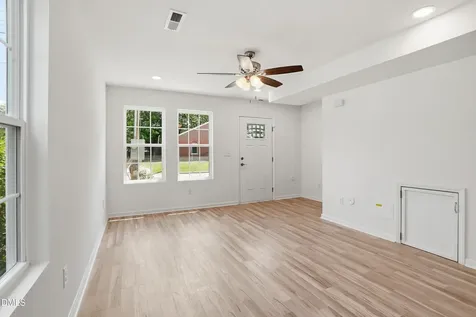 516 Singletary Street SE Wilson NC 27893