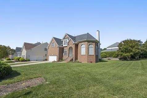 106 Beckford Road Cary NC 27518