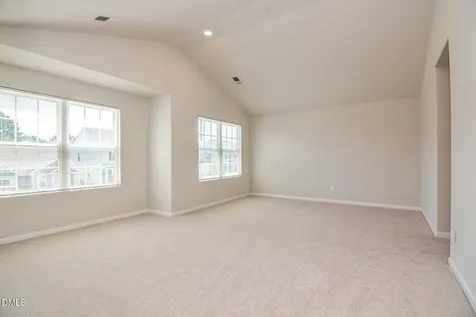 745 Frosty Way Zebulon NC 27597