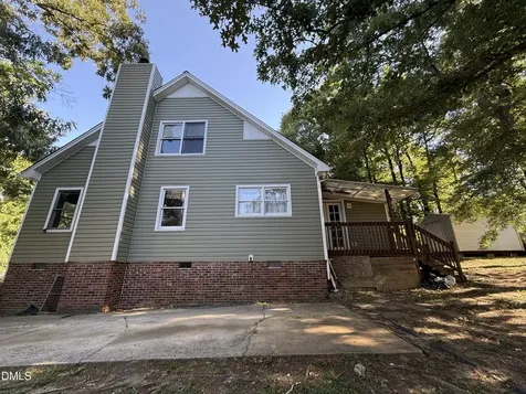 14 Loney Circle Greensboro NC 27406