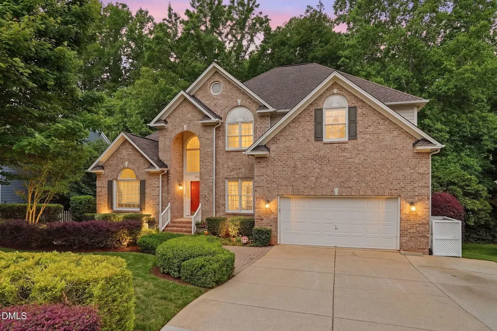 502 Cricketfield Lane Cary NC 27518