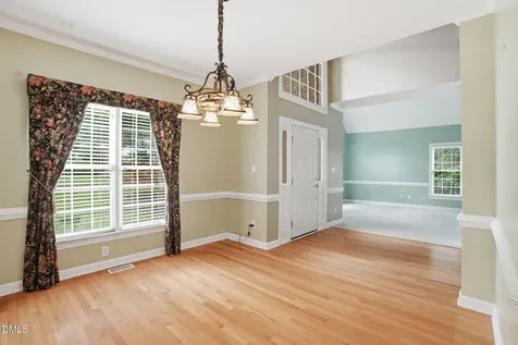 502 Cricketfield Lane Cary NC 27518