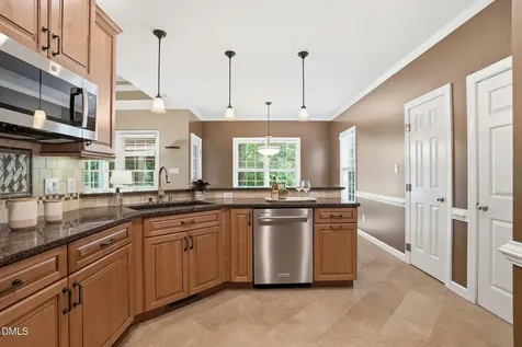 502 Cricketfield Lane Cary NC 27518