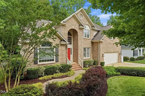 502 Cricketfield Lane Cary NC 27518