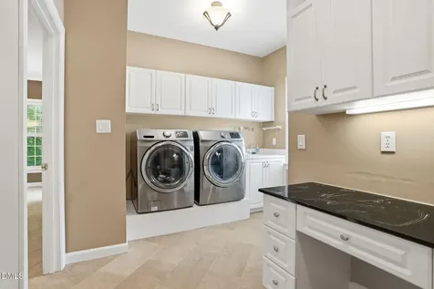502 Cricketfield Lane Cary NC 27518