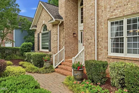 502 Cricketfield Lane Cary NC 27518
