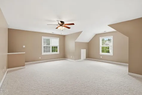 502 Cricketfield Lane Cary NC 27518