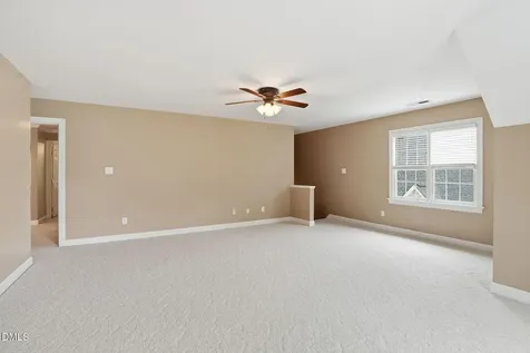 502 Cricketfield Lane Cary NC 27518
