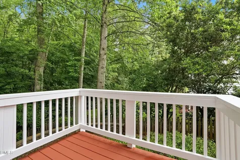 502 Cricketfield Lane Cary NC 27518