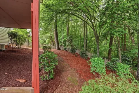 502 Cricketfield Lane Cary NC 27518