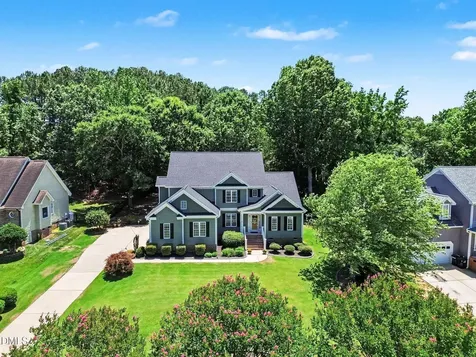 178 Caledonia Lane Clayton NC 27520