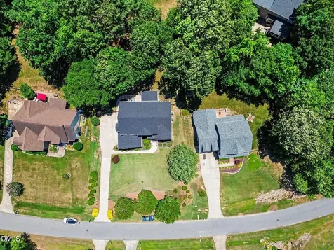 178 Caledonia Lane Clayton NC 27520