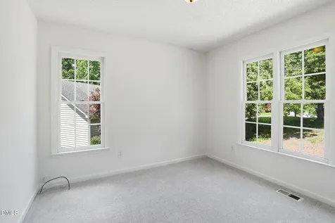8013 Tobin Place Raleigh NC 27612