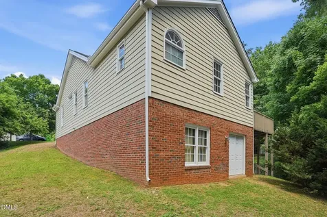 8013 Tobin Place Raleigh NC 27612
