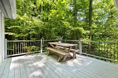 1120 Sourwood Drive Chapel Hill NC 27517