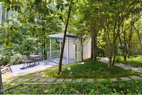 1120 Sourwood Drive Chapel Hill NC 27517